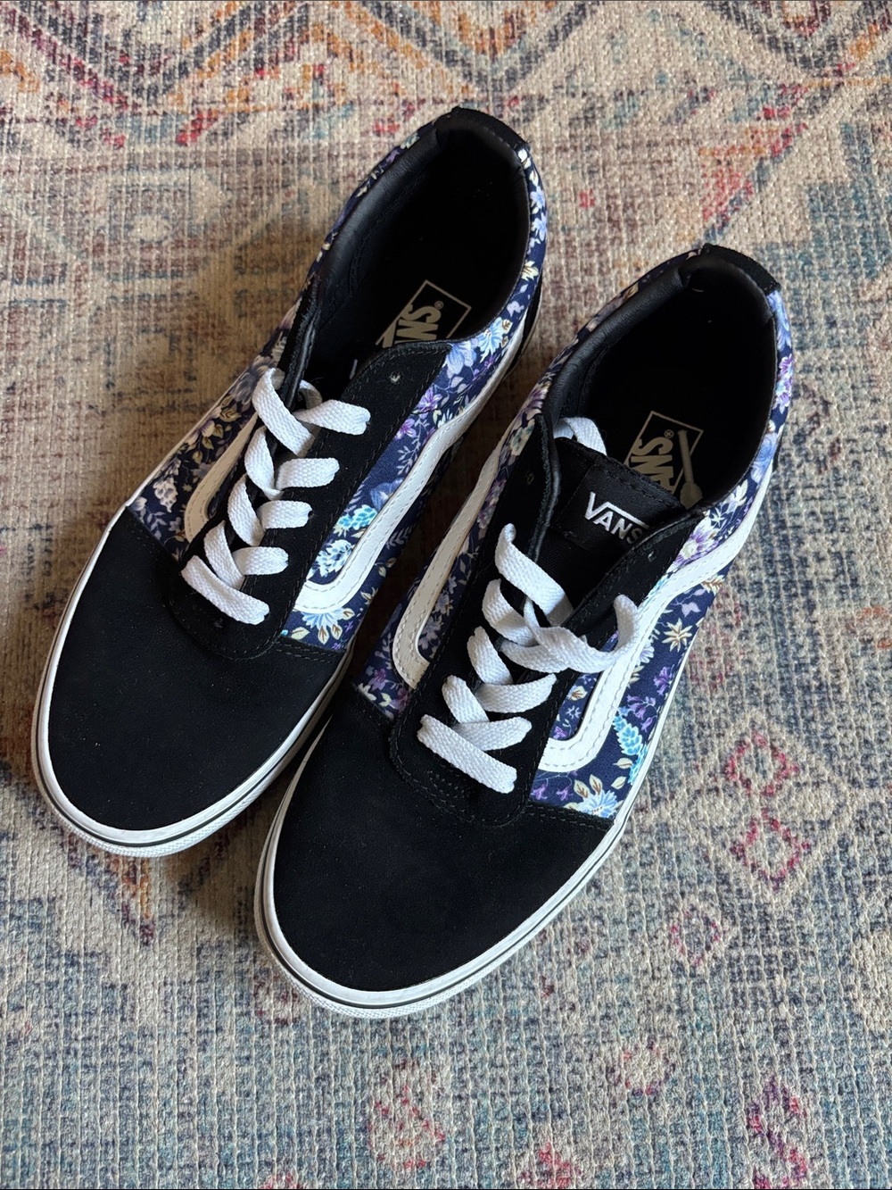 Vans Old Skool Sneakers - Black with  Floral Panels